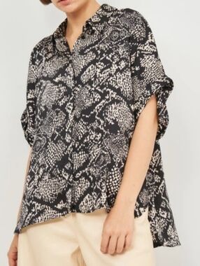 Zara Hi-Low Blouse Black Beige Snakeskin Print Short Sleeve Button Front